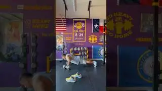 Don&rsquo;t crease the kicks🐍💜💛 #gym #workout #pushups #kobes #kobebryant
