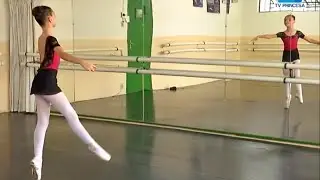 (JC 09/11/15) Bailarina varginhense conquista vaga na escola Bolshoi no Brasil