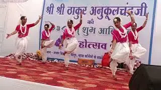 A Welcome dance presented by Students of Ravindra Vidyalaya (upper primary school)  Chandrapur