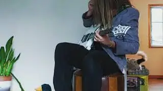 I play jazz while wearing suit and duck slippers
