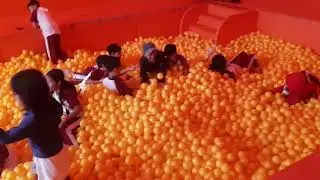 BALL Swimming POOL