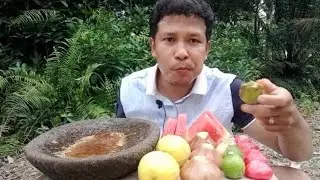 Musim hujan!! Enaknya ngerujak#fyp#viralvideo#ytviral#beranda#mukbang