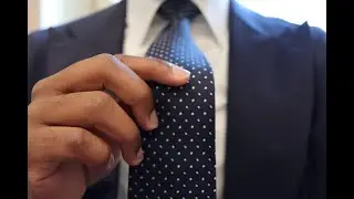 5 BEST TIES TO WEAR WITH A NAVY SUIT