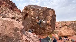 Vino Rojo (v6) Red Rocks