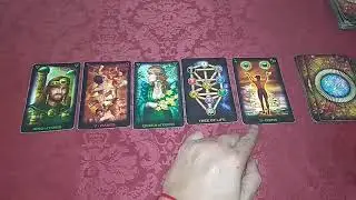 ¿QUIERE TENER UNA RELACIÓN CONMIGO? TAROT INTERACTIVO DEL AMOR