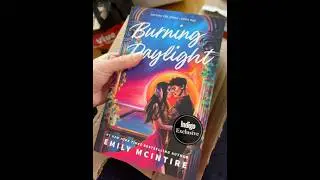 Another beautiful book🤩🤩 #bookishgirl #bookbites #bookreview #bibliophile #books #booktubetbr