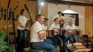Familienmusik Lasenberg - Weyermatte-Fox