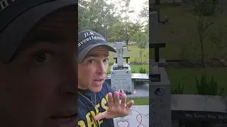 Шэнэнн Уоттс и Аллиша Уоттс. МОГИЛЬНОЕ МЕСТО. Абердин, Северная Каролина.
