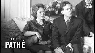 Harold Wilson And Family Pose For Press At No. 10 AKA Harold Wilson + Family (1965)