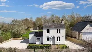 Brocas Cottage, Hoggs Lane, Purton, Wiltshire SN5