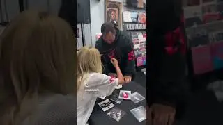 Ciara's fans in Georgia showed up for her album signing at DBS Sounds record store