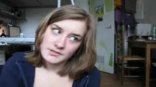 04/12 Jonneke hops around (and once again gets her drama queen on)