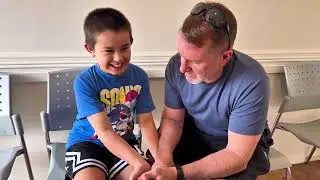 632☘️ĐƯA EM LIAM ĐI X&Eacute;T NGHIỆM DA. CHA CON ĂN TỐI B&Aacute;NH M&Igrave; HEO QUAY