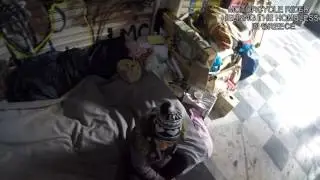Αστεγοι Αθηνα 2016 (MOTORCYCLE RIDER HELPING THE HOMELESS IN GREECE )