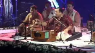 mast nazeron se bache Rahat Fateh ali khan concert 2012