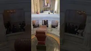 Le D&ocirc;me des Invalides - Tomb of Napol&eacute;on 1er 👑🇫🇷 #paris  #napoleon #museum #youtubeshorts #ytshorts
