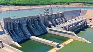 BC Hydro утверждает, что ей следовало действовать более активно, поскольку расходы на площадке C ...