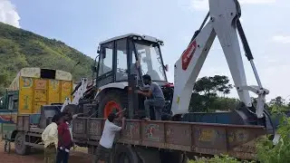 Part-2 New Bobcat B900 BS5 machine unloading on ramp from truck