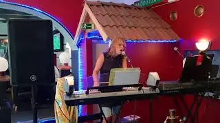 Heidi Forssell - (Live) p&aring; Corner