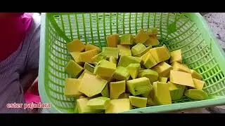 Small sari sari store: nagluto ng maaga para makakain na@ester pajadora 
