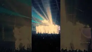 MOMENTS Asia debut in Manila went a little something like.. 🇵🇭 #edm #rave #dancemusic