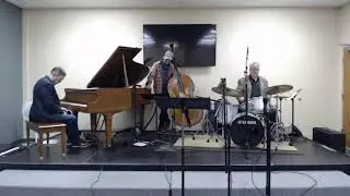 KKWO featuring pianist Danny Kolke