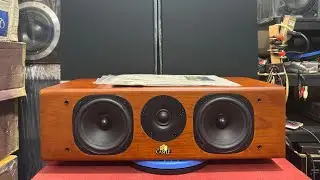 (Đ&Atilde; B&Aacute;N)LOA CENTER CASTLE  C2(ANH QUỐC) TRỢ LỜI NGHE NHẠC H&Aacute;T KARAOKE/GI&Aacute;:3TR5/ĐT:0793753369 THẢO 