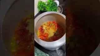 Macroni in cooker #shorts #viral #shortsfeed #viralvideo #shortvideo #macroni #macronirecipe