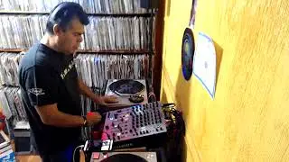 10 09 2025 LOS VERDADEROS 80S Y 90S