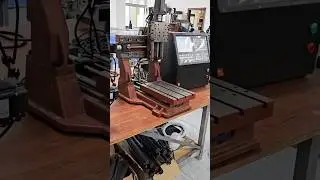 Do you like cast iron 3-axis mini CNC machines?#cncmachine #cnc #diy #creativity #machine #fyp