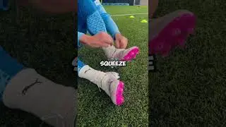 WHY FOOTBALLERS CUT THEIR BOOTS?!✂️🤯