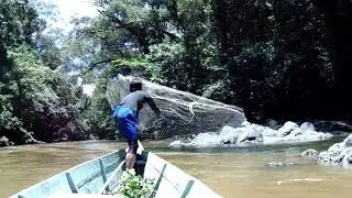 Bermalam di Hutan, Hujan dan Banjir Besar