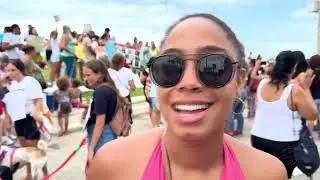 Povo nas ruas por 