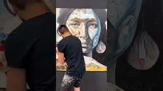Last touch before the exhibition! 🎨 On display at @lesgaleriesbartoux Saint-Tropez