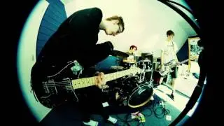 New Trash - Vicious Circle (Official Video)