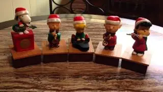 Peanuts Christmas Band ( Hallmark)