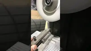 Wheel dresser setup in angle