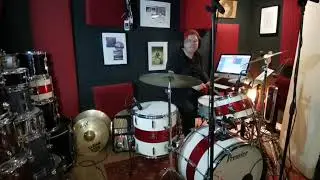 Stuart Spence Strut Groove
