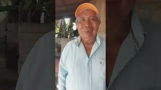 Joven de Nueva Guinea comparte con ni&ntilde;os pobres 