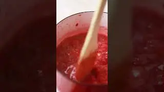 Strawberry Cake Filling