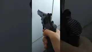 olha o pistolao