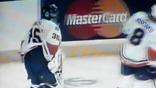 Yann Danis, great save!!