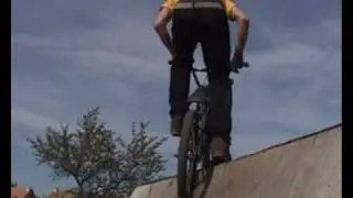 BMX Hodon&iacute;n v kal&aacute;bech