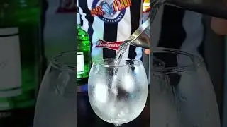 Reel c&oacute;ctel #gin #tanqueray #reels #reel #quito