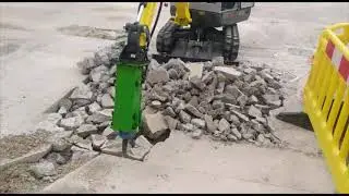 MARTILLOS HIDRAULICOS  GPM110 MONTADOS EN MINIEXCAVADORAS WACKER NEUSON ET16.