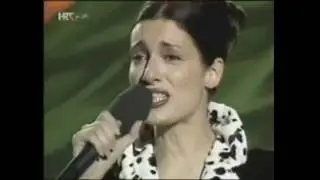 Doris Dragovic-Ti (Zadar, 2003)