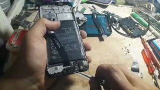 هاتف ريدمي٩ لايشحن بعد وقوعه في الماء