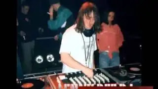 DJ Lenny Dee & DJ Dano live Hellraizer Sporthallne Zuid 05 06 1993