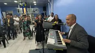 Hermano Boris Moyano - Adorando coritos antiguos