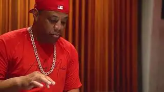 in the studio work on beat on Mpc Live